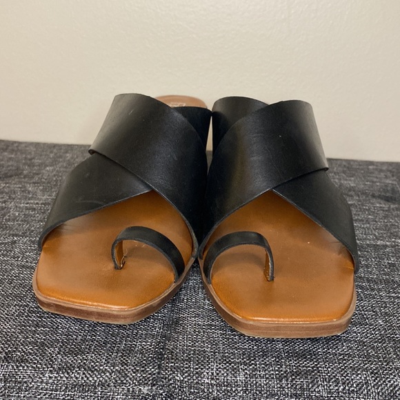 Franco Sarto Safia Block Heel Sandal - Picture 3 of 6